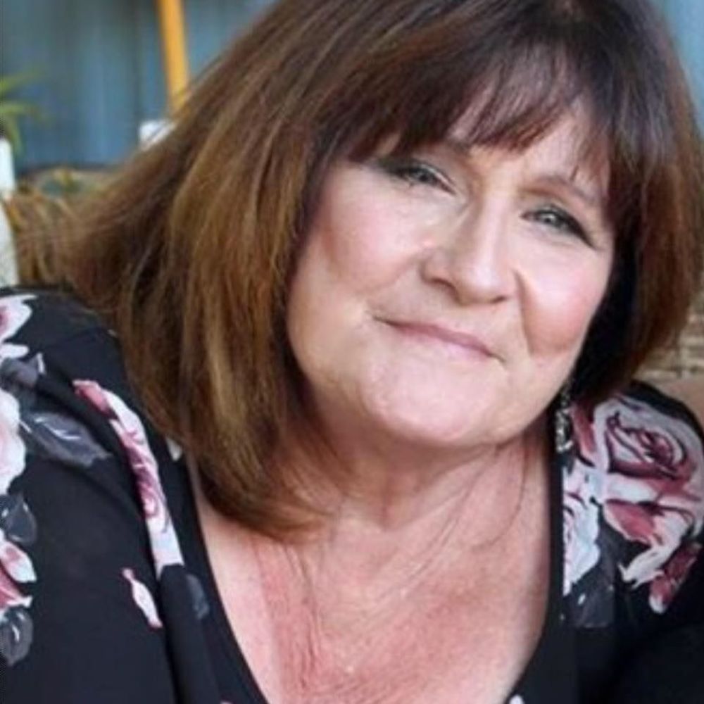 Meet your Posher, Peggy